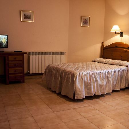 Hostal Nicolas مديناسيلي الغرفة الصورة